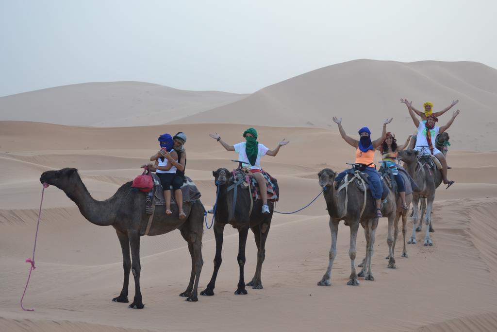 Hotel Camel Trek Bivouac Merzouga Habitación foto